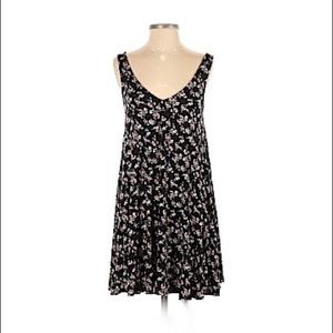 🛍Loose Black Floral Dress